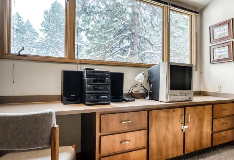 호텔 Mt Bachelor Village Ski House # 262
