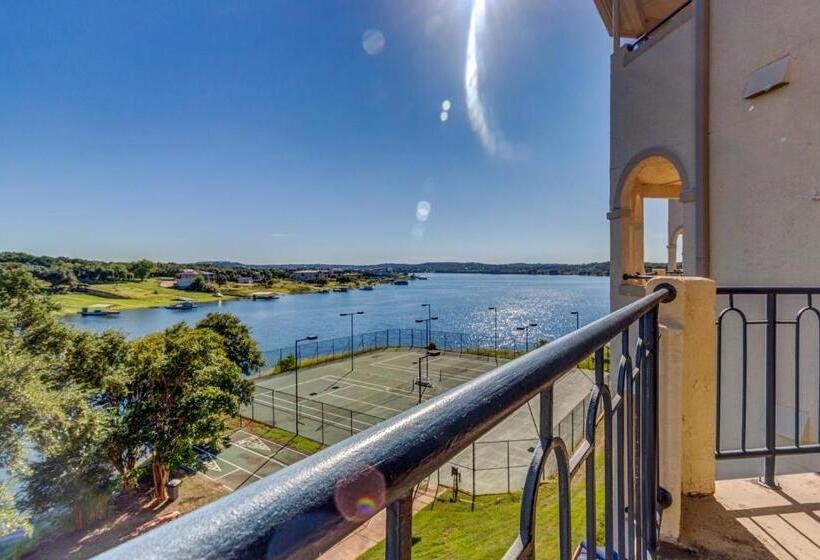 Отель Texas On The Lake