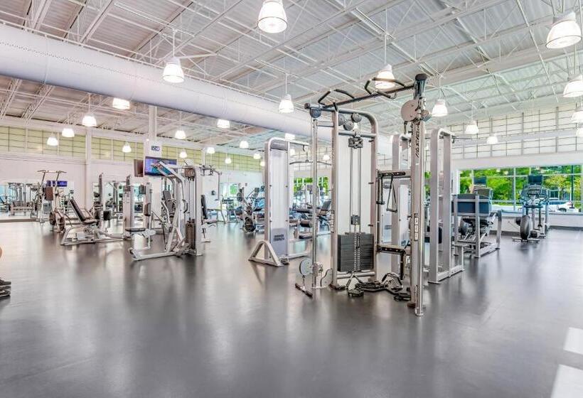 هتل Sea Colony  17005 Bayberry Court