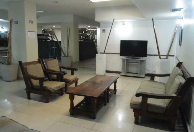 Fotos del hotel Adrazi Internacional:  14