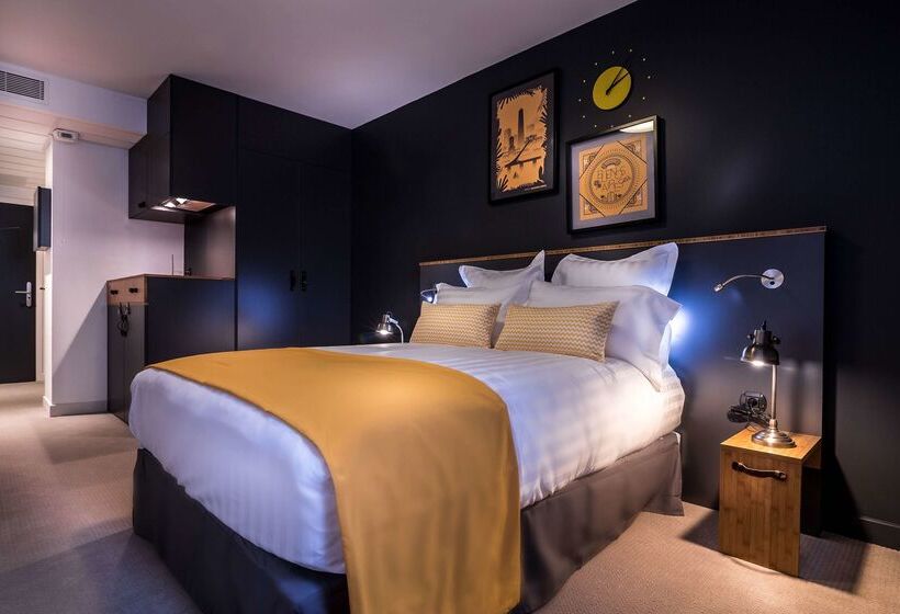 בית מלון כפרי Best Western Plus Suitcase Paris La Defense