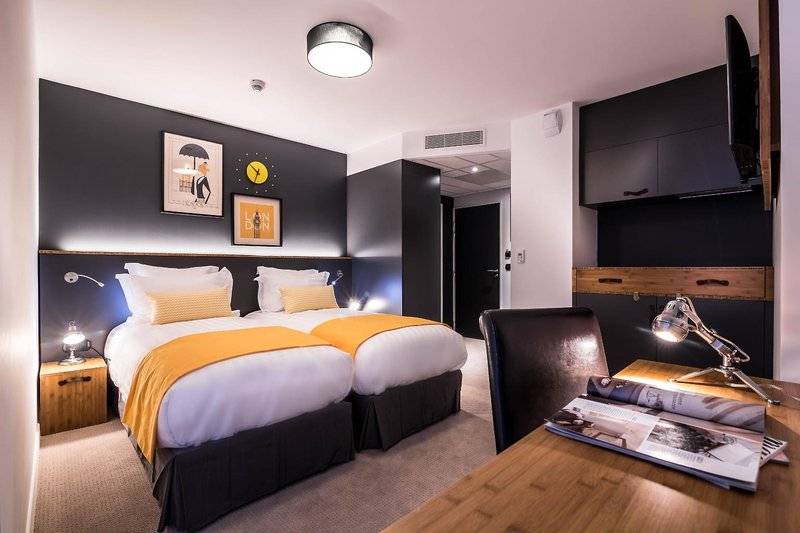 בית מלון כפרי Best Western Plus Suitcase Paris La Defense