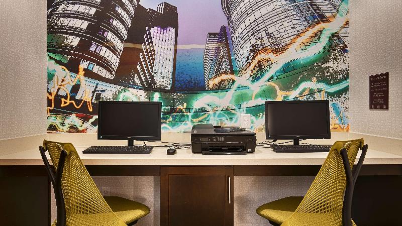 Fotos del hotel Best Western Premier Ashton Suites  Willowbrook:  45