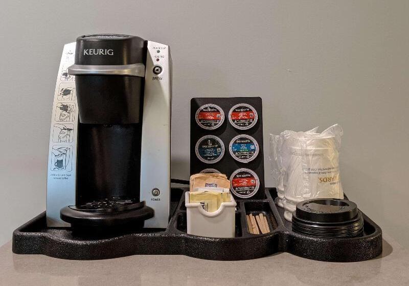 Fotos del hotel Best Western Premier Ashton Suites  Willowbrook:  37