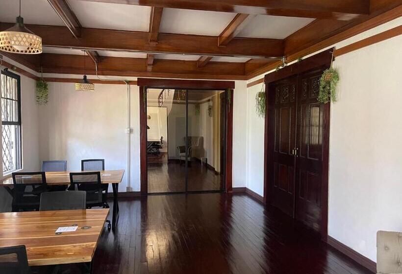 هتل Costa Rica Guesthouse