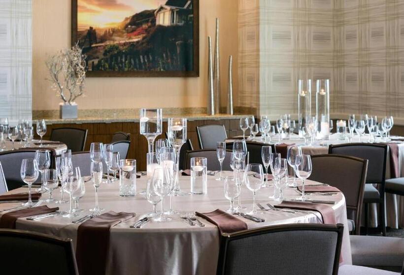 هتل Courtyard By Marriott Irvine Spectrum