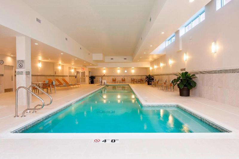 هتل Courtyard Peoria Downtown