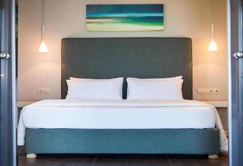 هتل Dionysos Village Resort