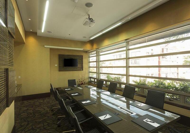 Ek Hotel By Preferred Hotels Group