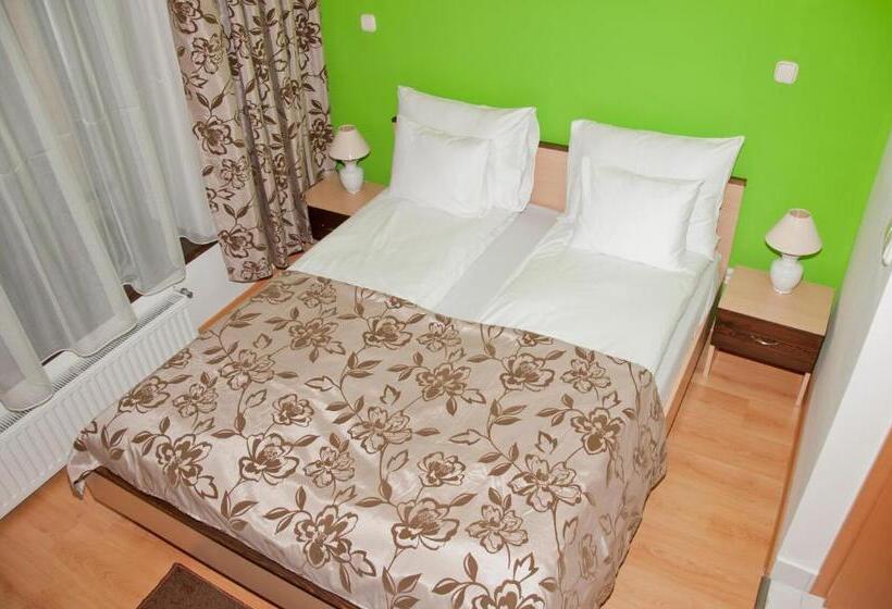 Fotos del hotel Esprit  Budapest:  5