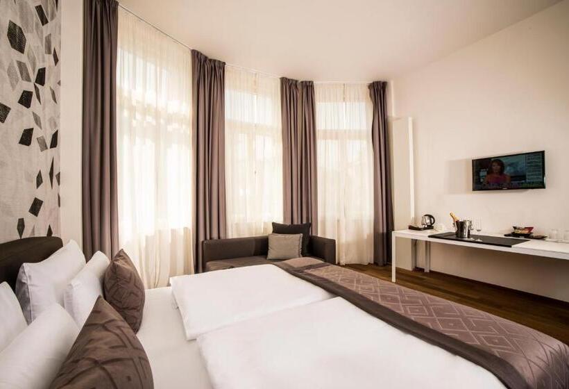 Fotos del hotel Golden Crown:  25