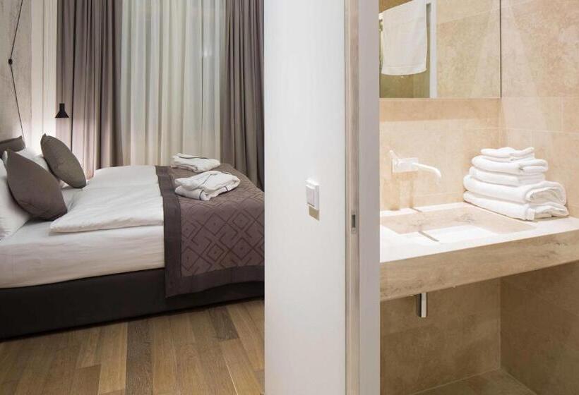 Fotos del hotel Golden Crown:  4