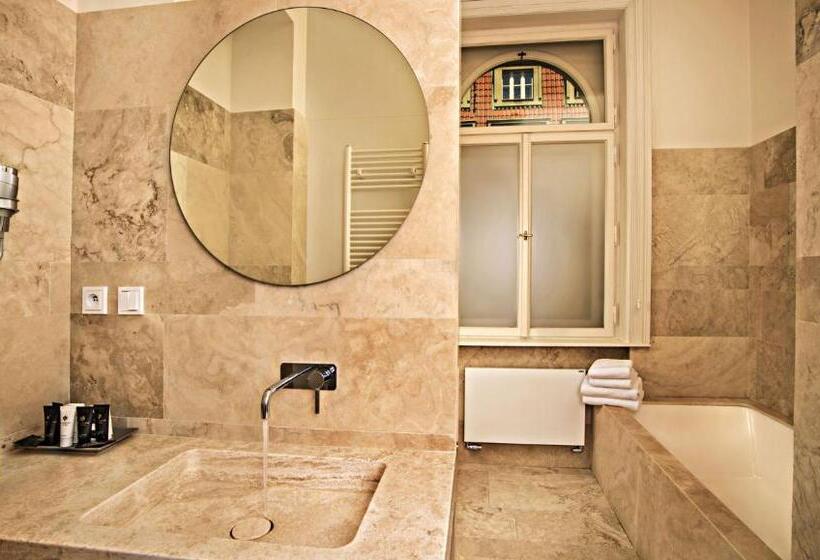 Fotos del hotel Golden Crown:  12