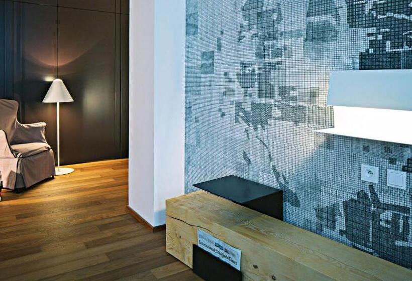 Fotos del hotel Golden Crown:  11