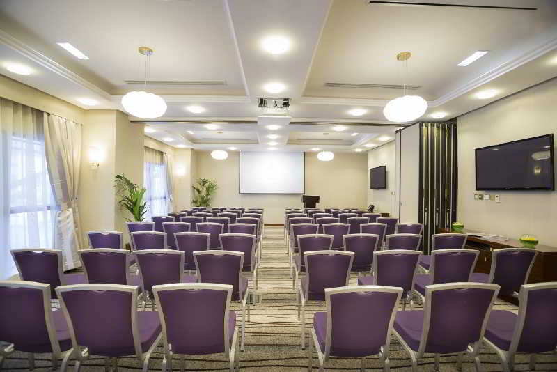 هتل Grand Mercure Majlis Residences