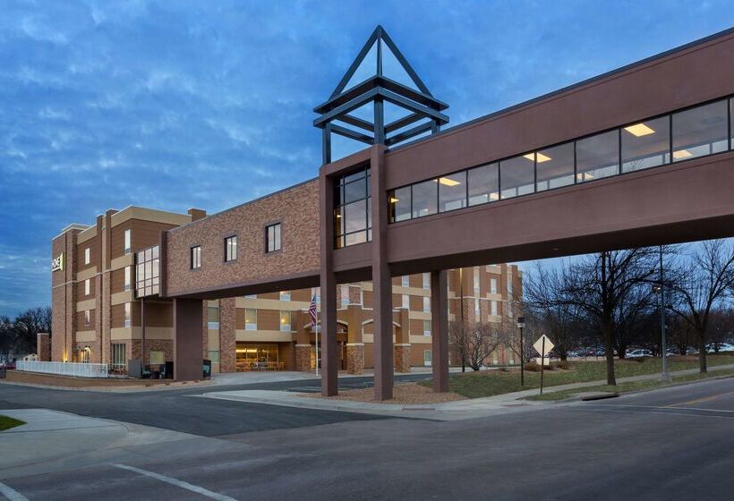 هتل Home2 Suites By Hilton Sioux Falls/sanford Medical Center