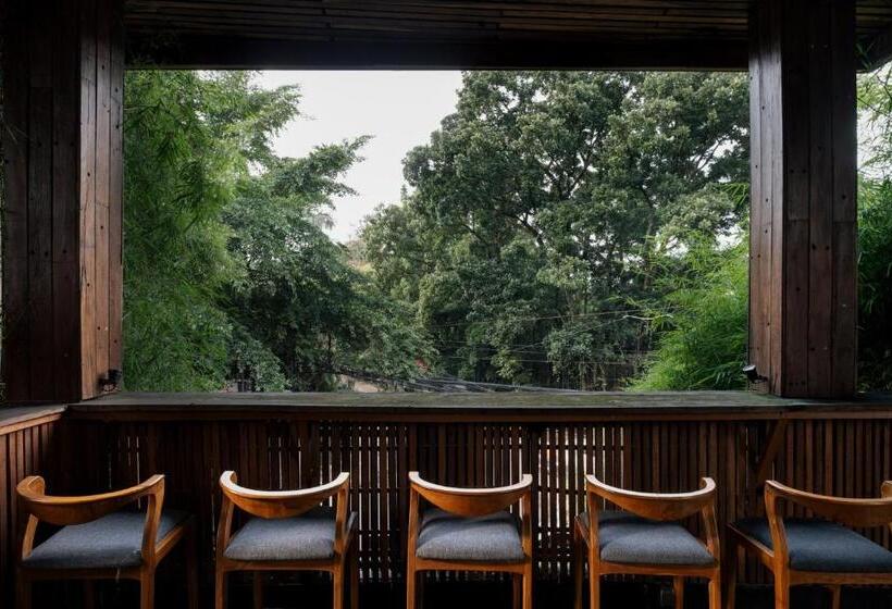 Fotos del hotel House Sangkuriang:  15