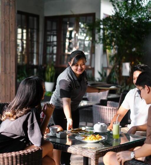 Fotos del hotel House Sangkuriang:  20