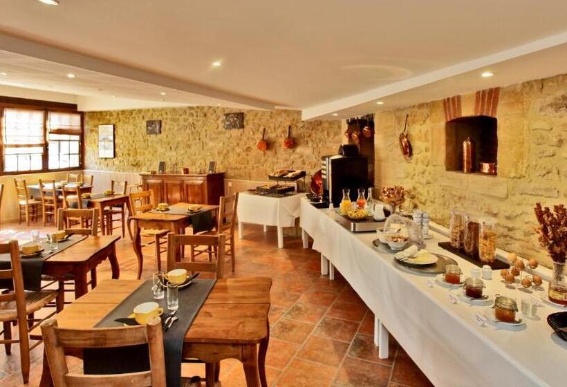 هتل Hôtel Le Madrigal