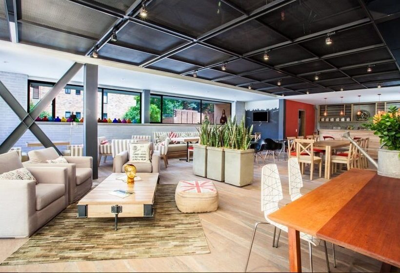 Fotos del hotel Mika Suites:  25
