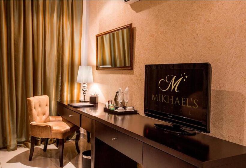 Hotel Mikhael S