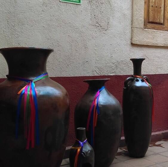 هتل Morelia Callejón