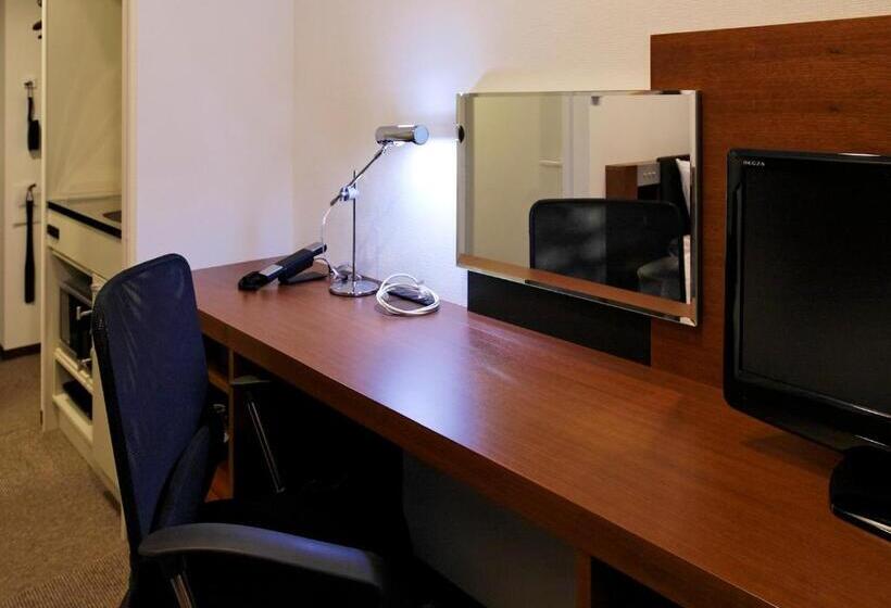 בית מלון כפרי Mystays Asakusabashi