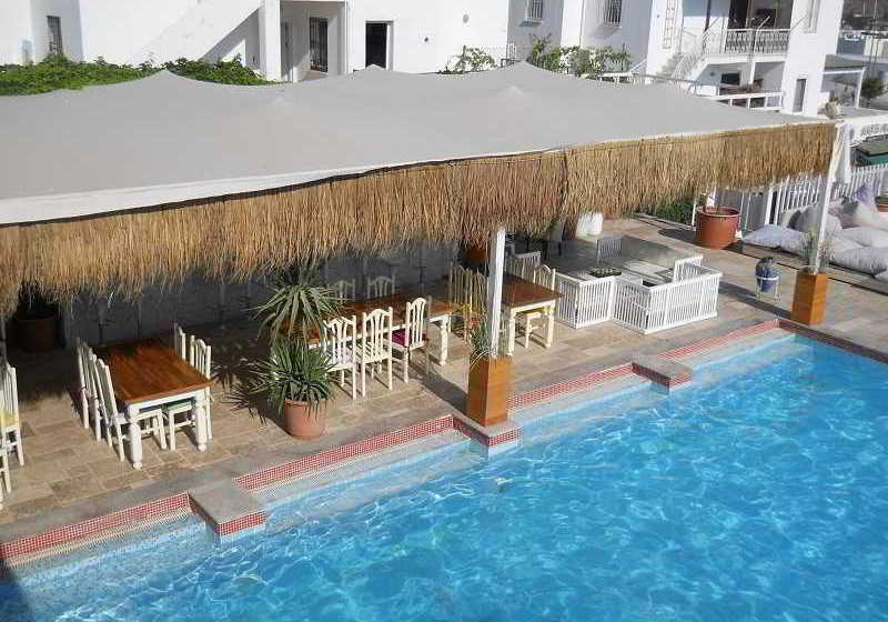 فندق Sky Nova Suites   All Inclusive