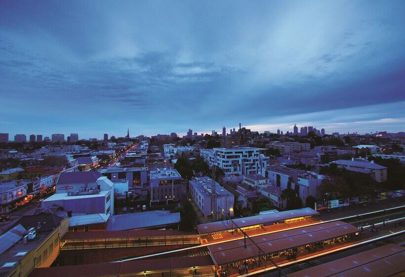 فندق Oaks Melbourne South Yarra Suites