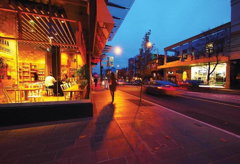 فندق Oaks Melbourne South Yarra Suites