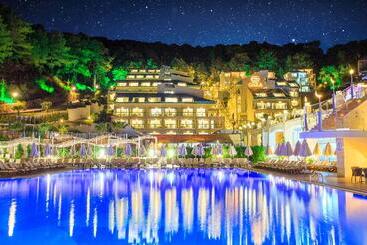 Orka Sunlife Resort Hotel And Aquapark