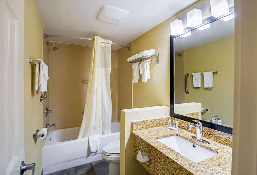 호텔 Quality Inn & Suites Hagerstown