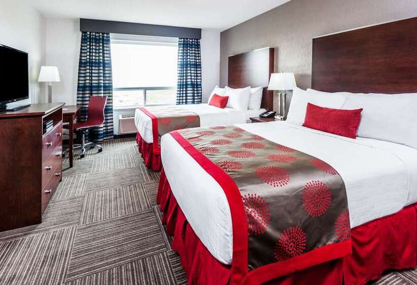 Hotel Ramada By Wyndham Moose Jaw