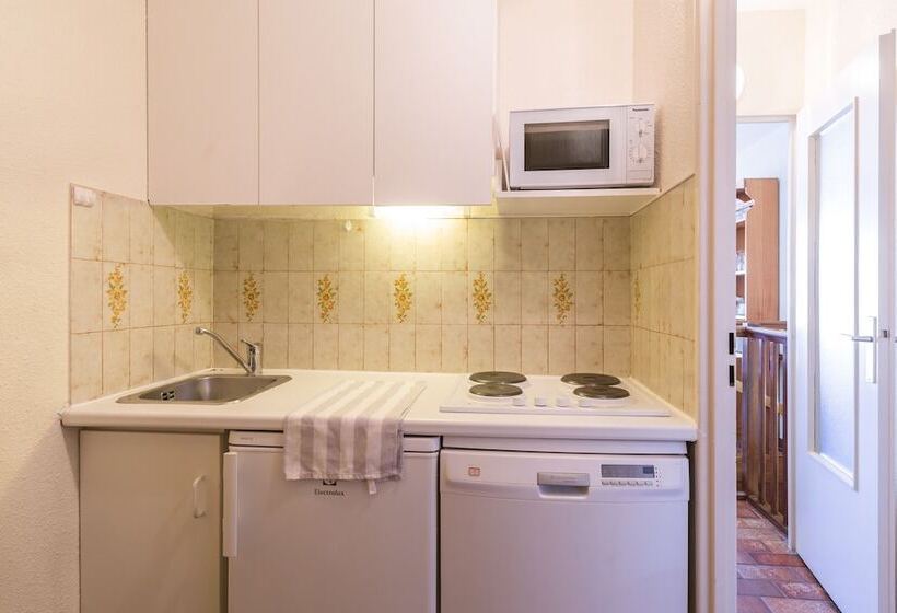 בית מלון כפרי Résidence Pierre & Vacances Hyeres Le Port