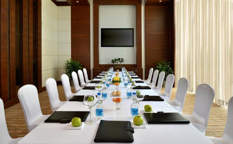 هتل The Grand Orion  Kailash Colony