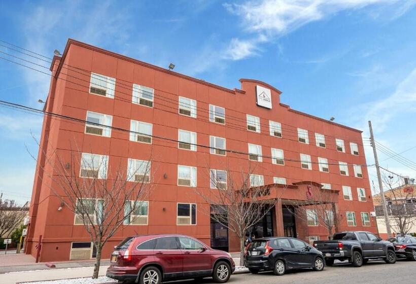 هتل The Lodge Red Hook