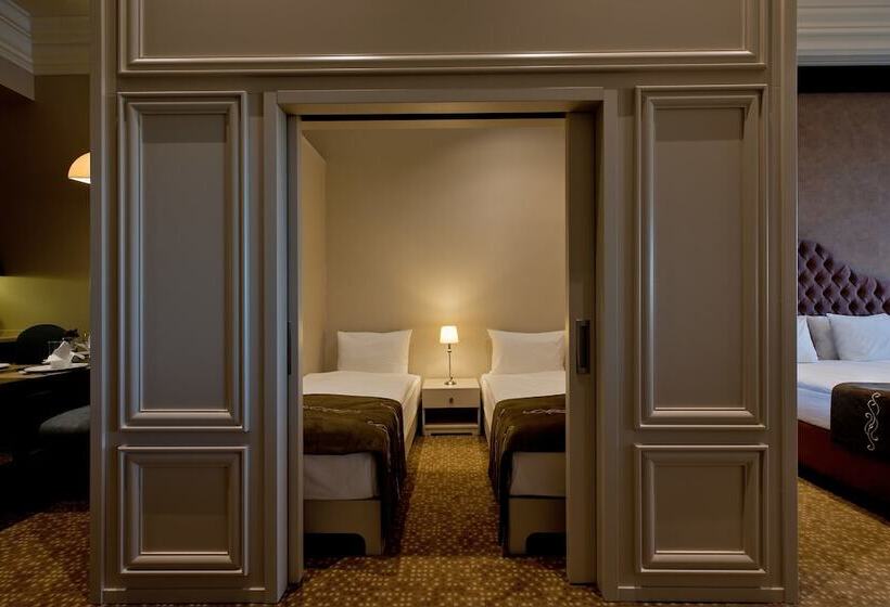 Fotos del hotel Isfanbul Holiday Home & Suites:  18