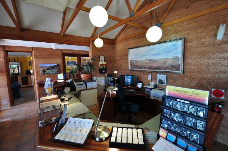 Mud Hut Motel