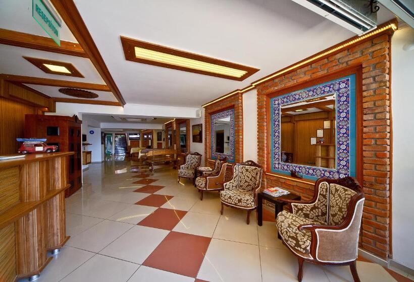 Otel Azmakhan