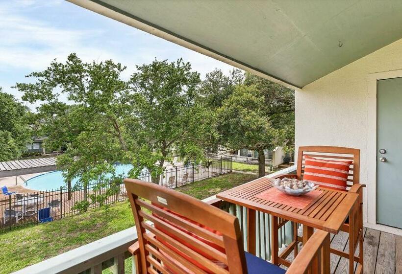 هتل Fulton Beach Condos