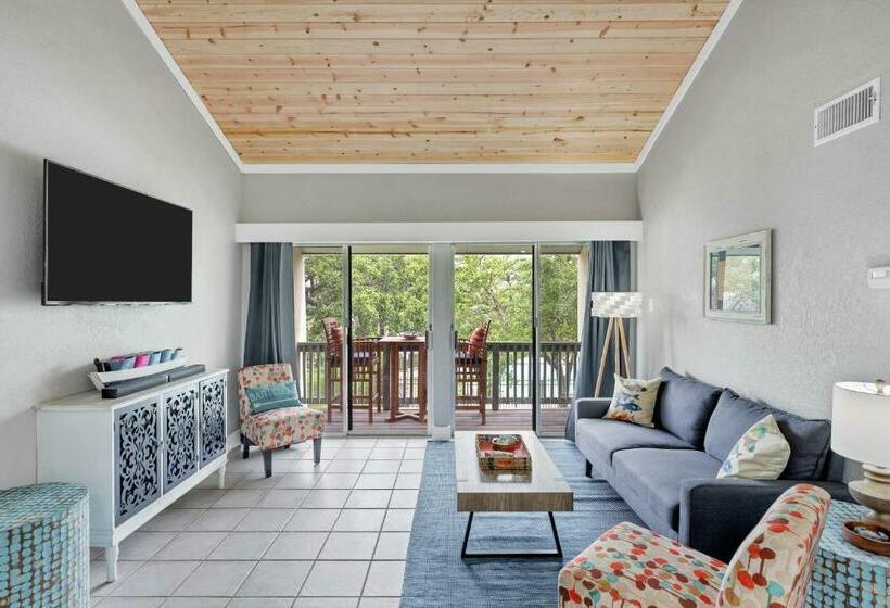 هتل Fulton Beach Condos