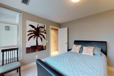 هتل Sapphire Bungalow #106