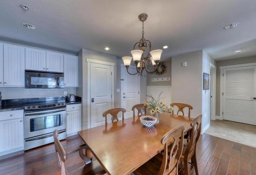 فندق Village Rd 309