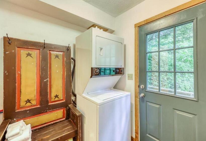 هتل Grand Hollow Townhome