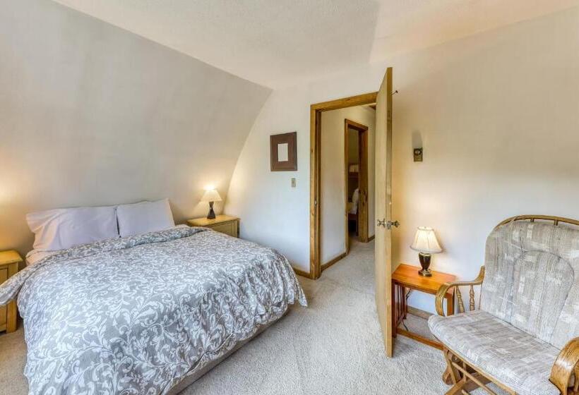 هتل Grand Hollow Townhome