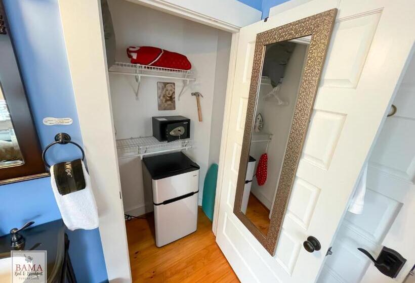 هتل Bama Bed And Breakfast   Chimes Suite