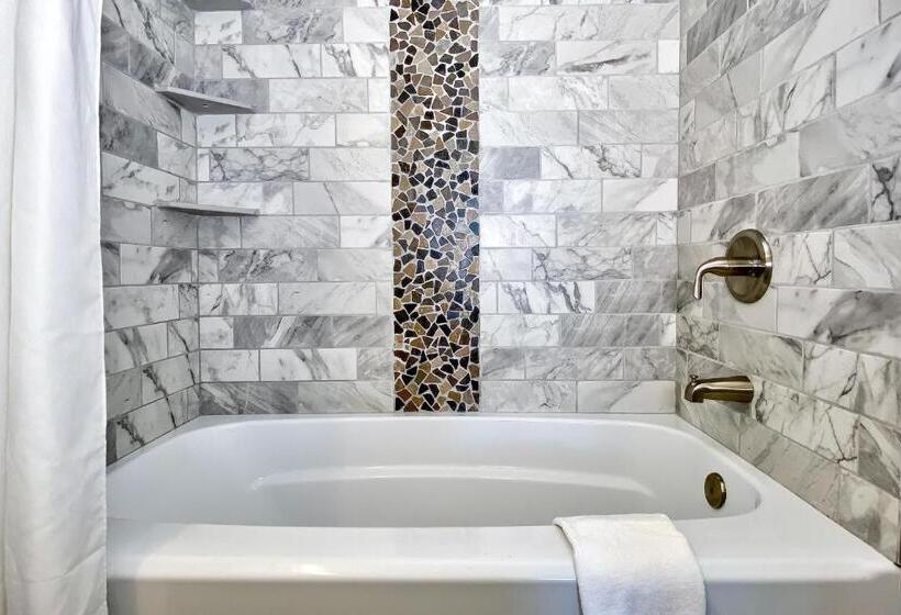 Отель Beach Place 1 404