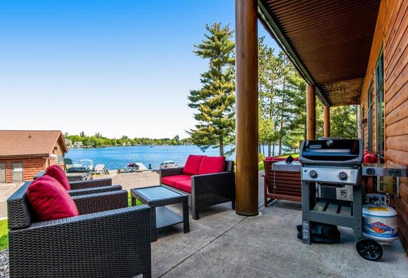 هتل Lake Minocqua Lakeview
