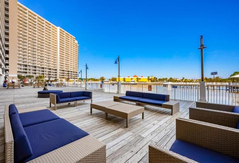 בית מלון כפרי Laketown Wharf 135