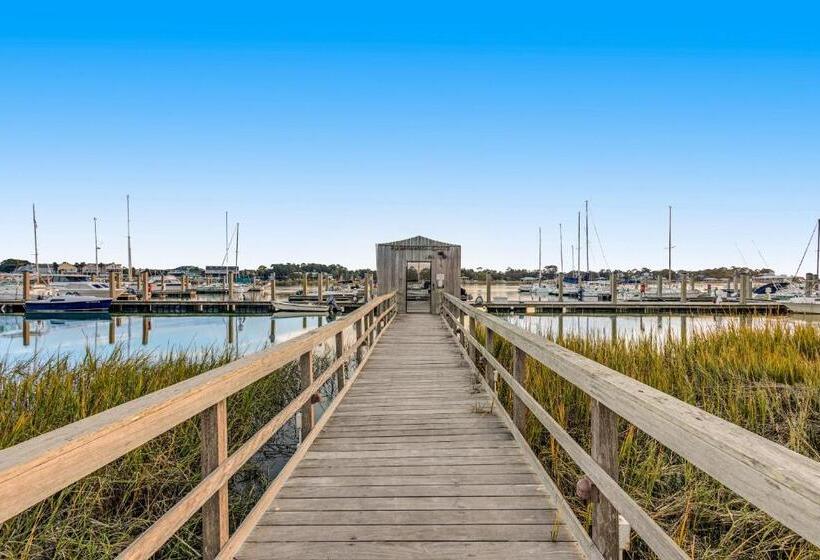 فندق Mariners Cay 68